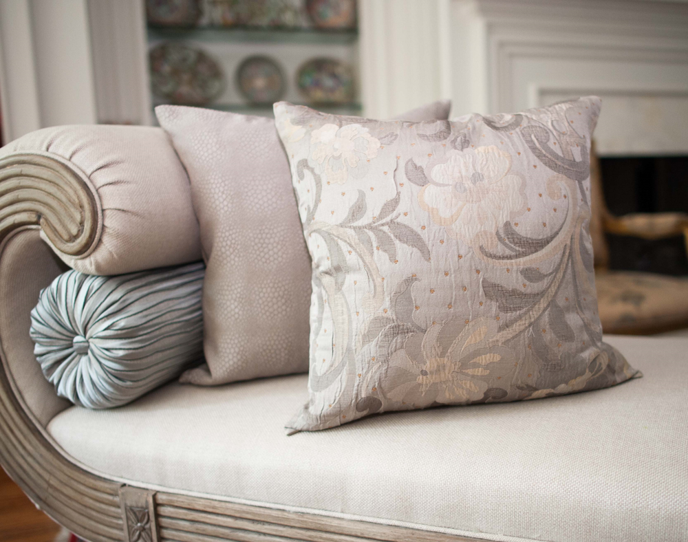 elegant throw pillows